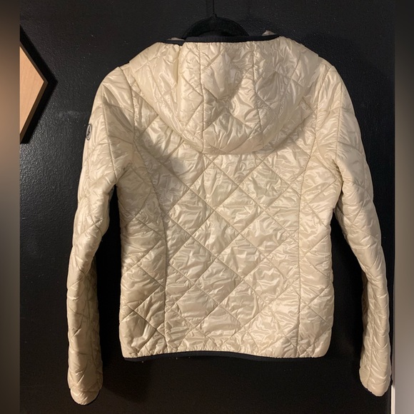 DONATED: Abercrombie Lightweight Quilted Puffer Jacket, S - Picture 6 of 12